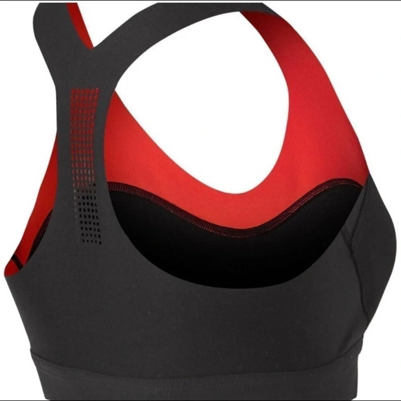 Reebok NWT Black Puremove Sports Bra Size XS - Picture 5 of 5